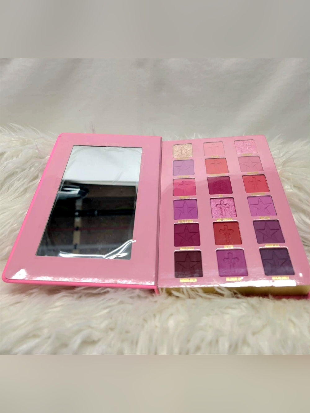 New Rare Limited Edition Jeffree Star Pink Religion Eyeshadow Palette - Picture 4 of 7